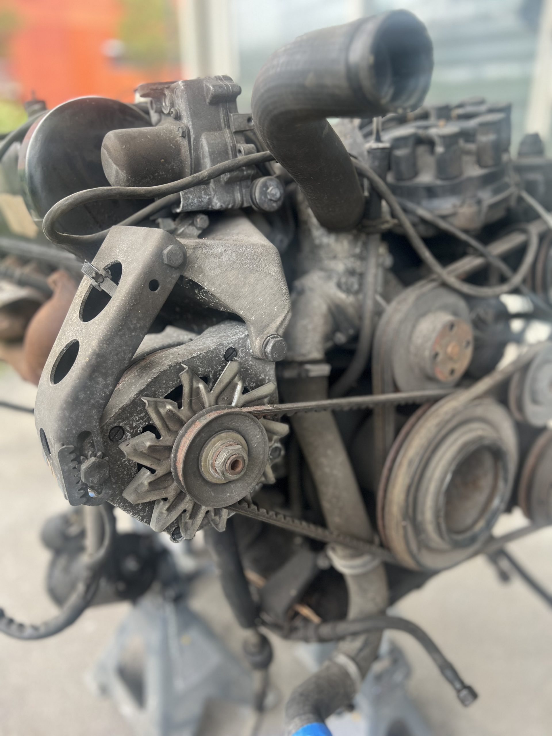 Rénovation moteur v8 mercedes-2